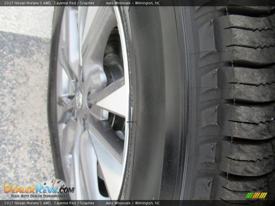 2017 Nissan Murano S AWD Cayenne Red / Graphite Photo #8