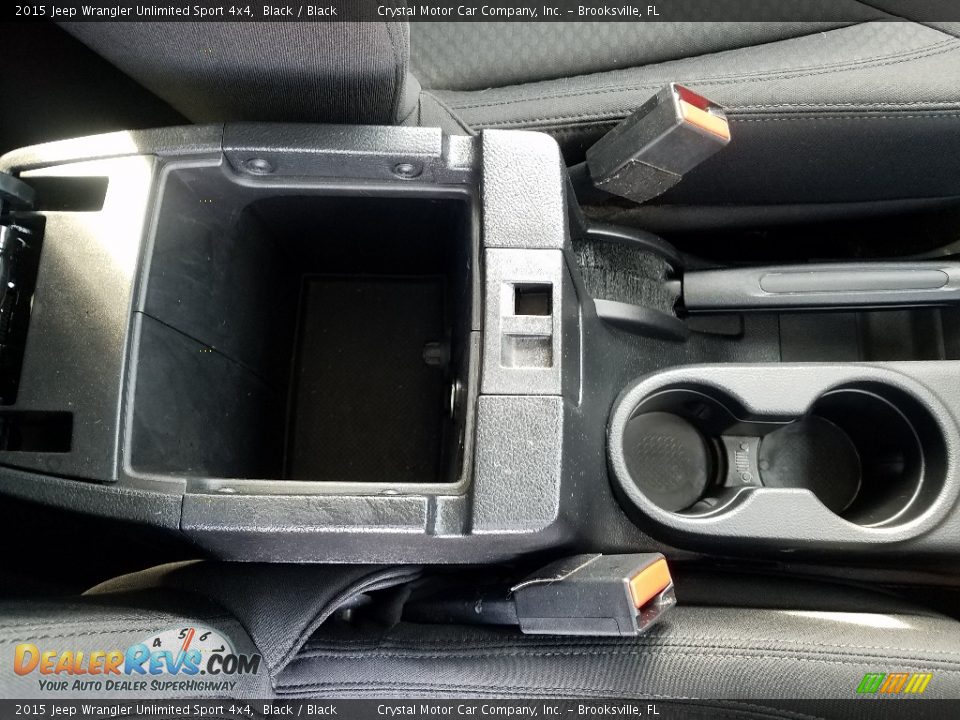 2015 Jeep Wrangler Unlimited Sport 4x4 Black / Black Photo #18