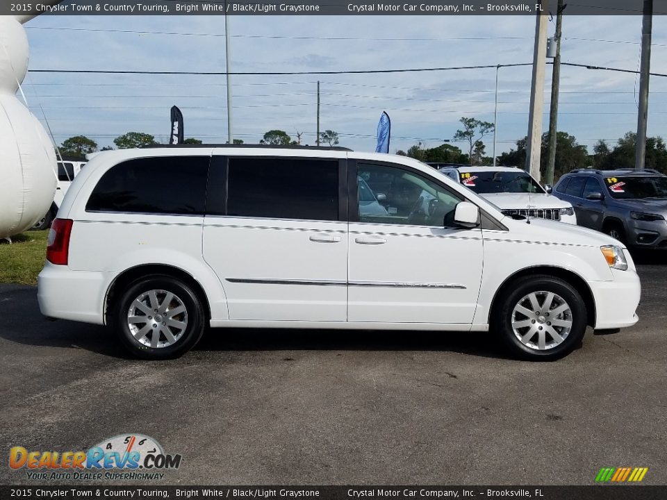 2015 Chrysler Town & Country Touring Bright White / Black/Light Graystone Photo #6