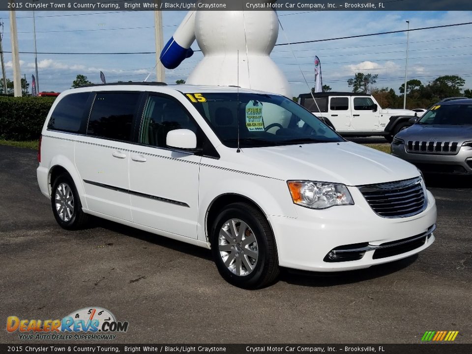 2015 Chrysler Town & Country Touring Bright White / Black/Light Graystone Photo #7