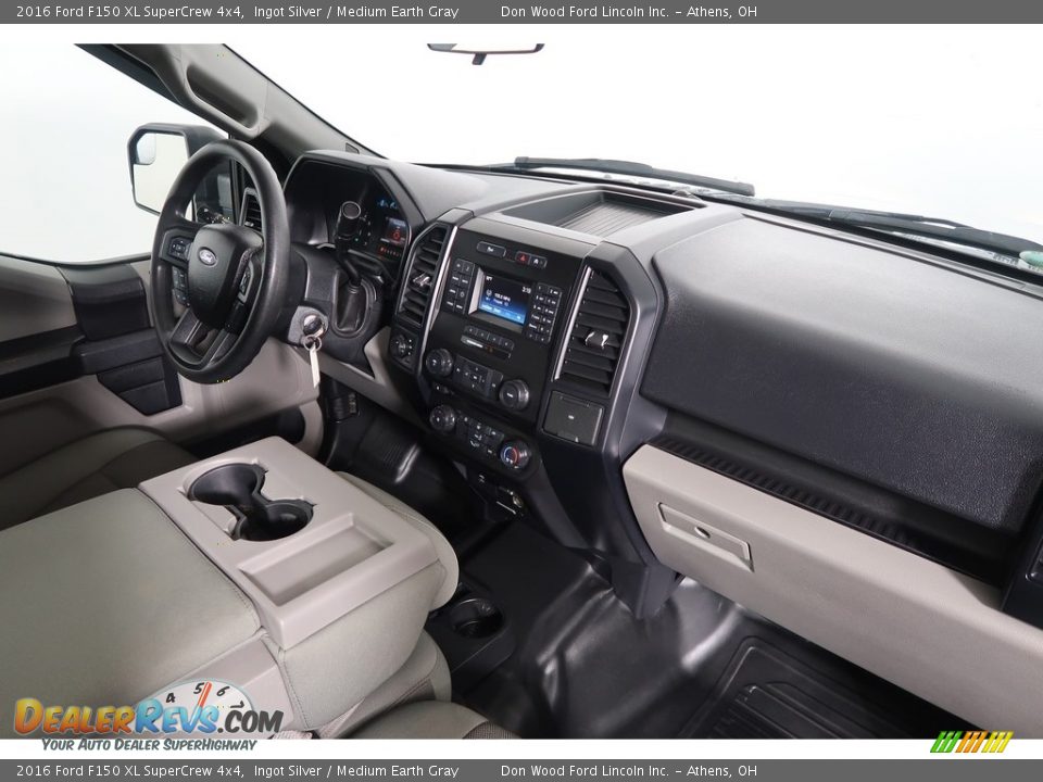 2016 Ford F150 XL SuperCrew 4x4 Ingot Silver / Medium Earth Gray Photo #14