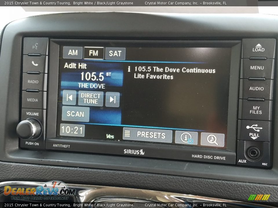 2015 Chrysler Town & Country Touring Bright White / Black/Light Graystone Photo #17