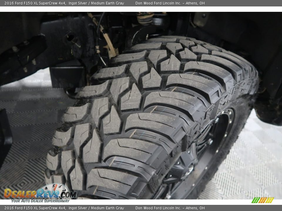 2016 Ford F150 XL SuperCrew 4x4 Ingot Silver / Medium Earth Gray Photo #26