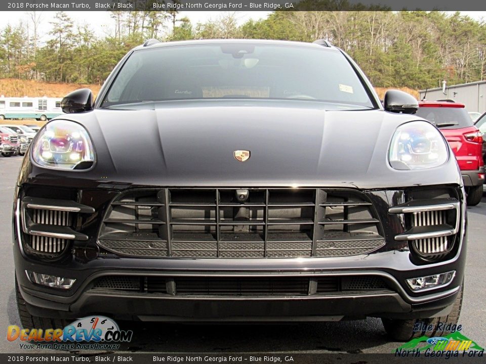 2018 Porsche Macan Turbo Black / Black Photo #8