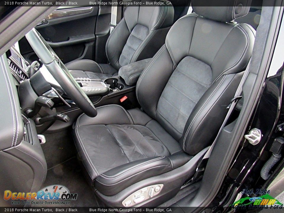 2018 Porsche Macan Turbo Black / Black Photo #10