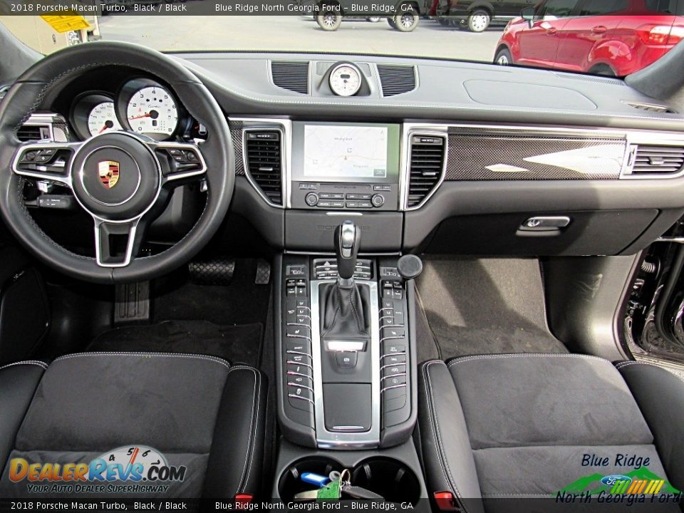 2018 Porsche Macan Turbo Black / Black Photo #15