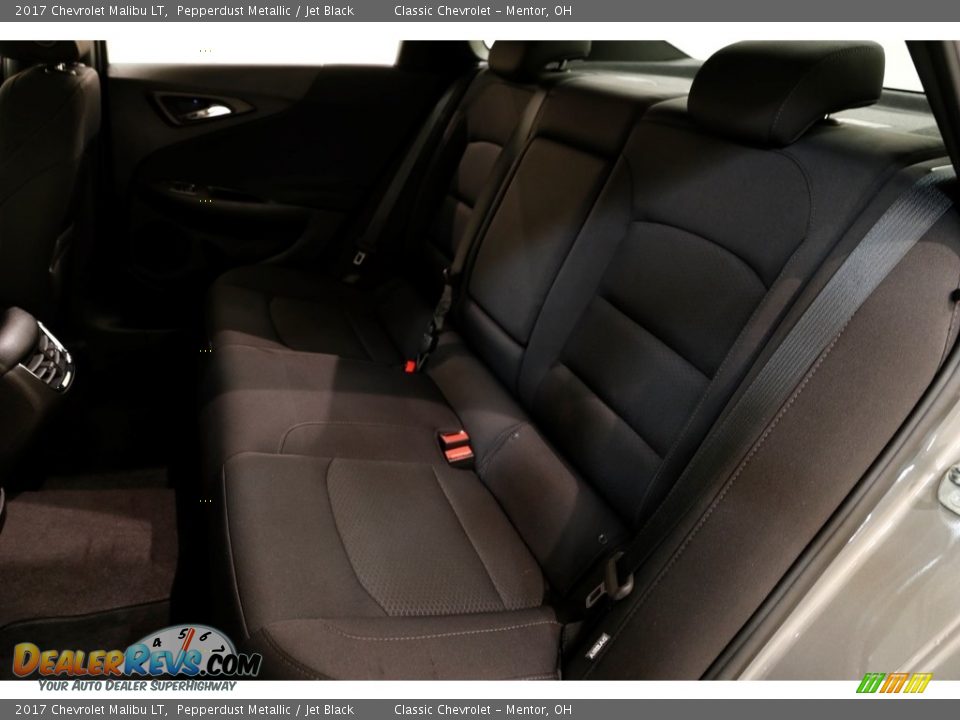 2017 Chevrolet Malibu LT Pepperdust Metallic / Jet Black Photo #18