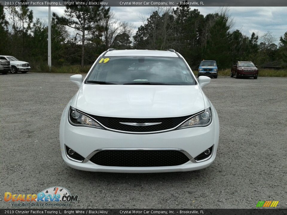 2019 Chrysler Pacifica Touring L Bright White / Black/Alloy Photo #8