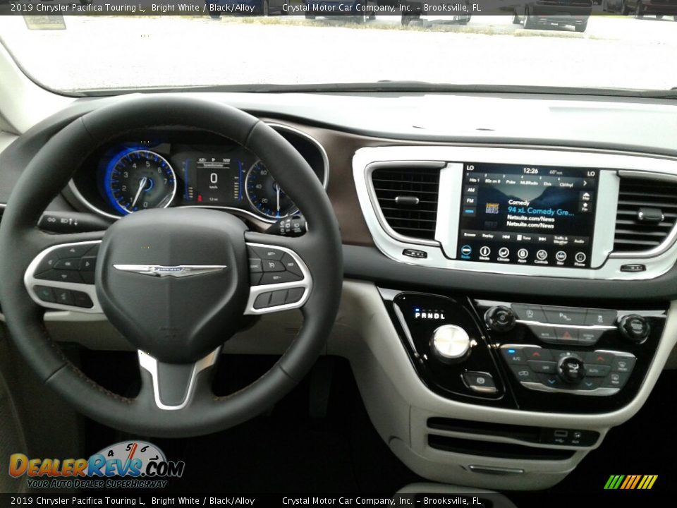 2019 Chrysler Pacifica Touring L Bright White / Black/Alloy Photo #13