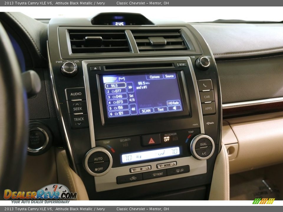 2013 Toyota Camry XLE V6 Attitude Black Metallic / Ivory Photo #8