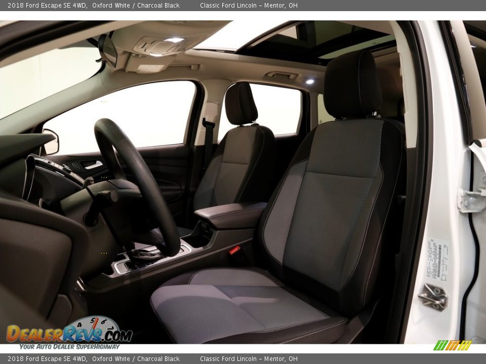 2018 Ford Escape SE 4WD Oxford White / Charcoal Black Photo #6