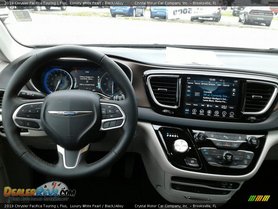 2019 Chrysler Pacifica Touring L Plus Luxury White Pearl / Black/Alloy Photo #13