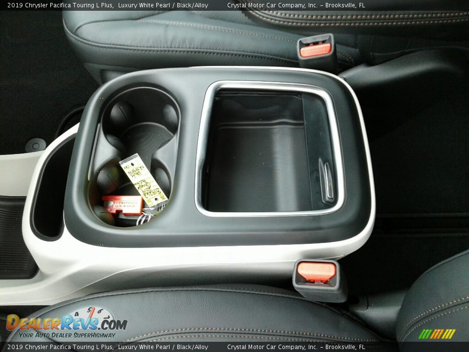 2019 Chrysler Pacifica Touring L Plus Luxury White Pearl / Black/Alloy Photo #19