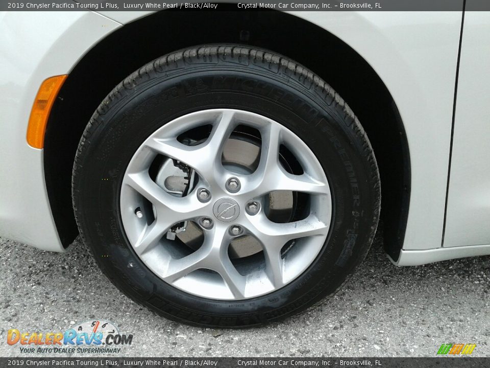 2019 Chrysler Pacifica Touring L Plus Luxury White Pearl / Black/Alloy Photo #21