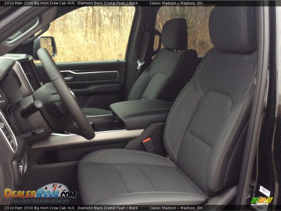 2019 Ram 1500 Big Horn Crew Cab 4x4 Diamond Black Crystal Pearl / Black Photo #10