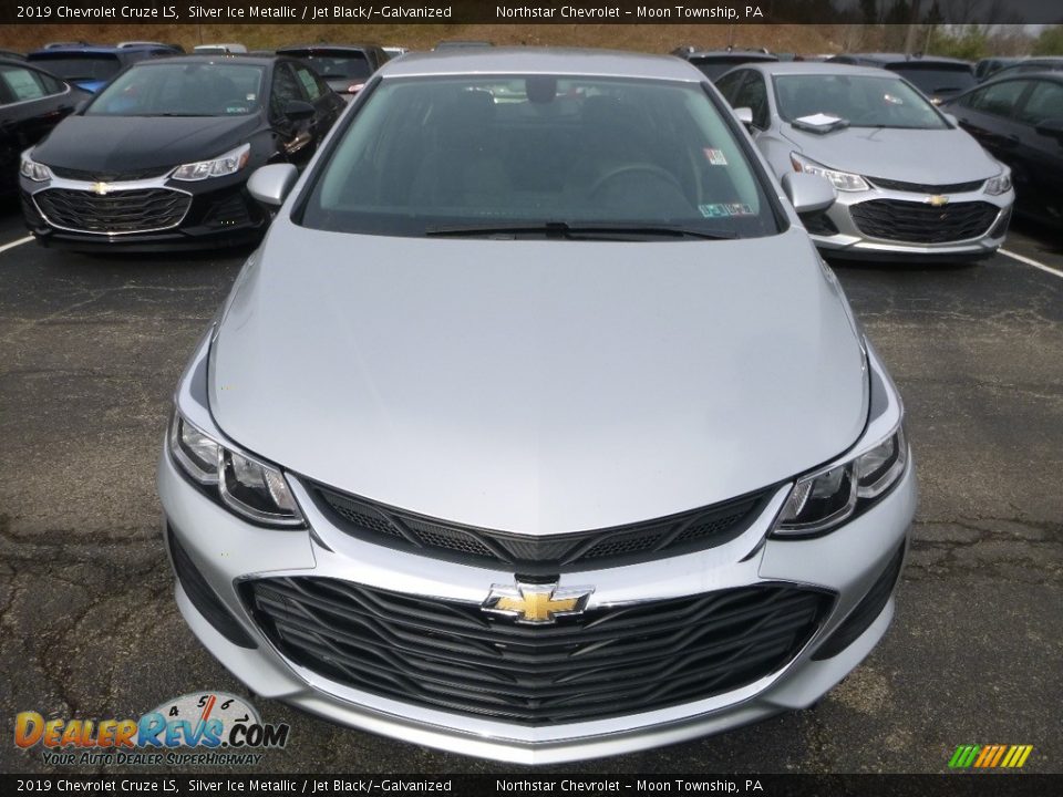 2019 Chevrolet Cruze LS Silver Ice Metallic / Jet Black/­Galvanized Photo #8