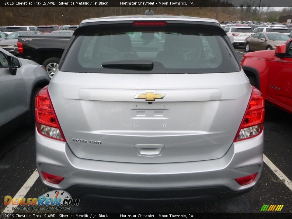 2019 Chevrolet Trax LS AWD Silver Ice Metallic / Jet Black Photo #4