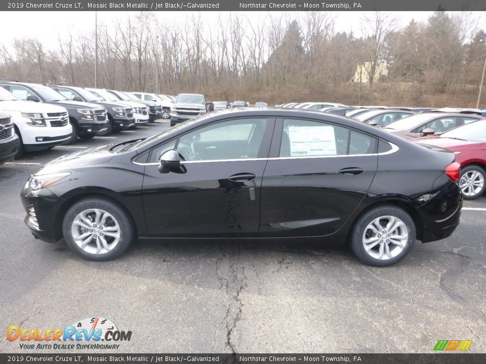 2019 Chevrolet Cruze LT Mosaic Black Metallic / Jet Black/­Galvanized Photo #2