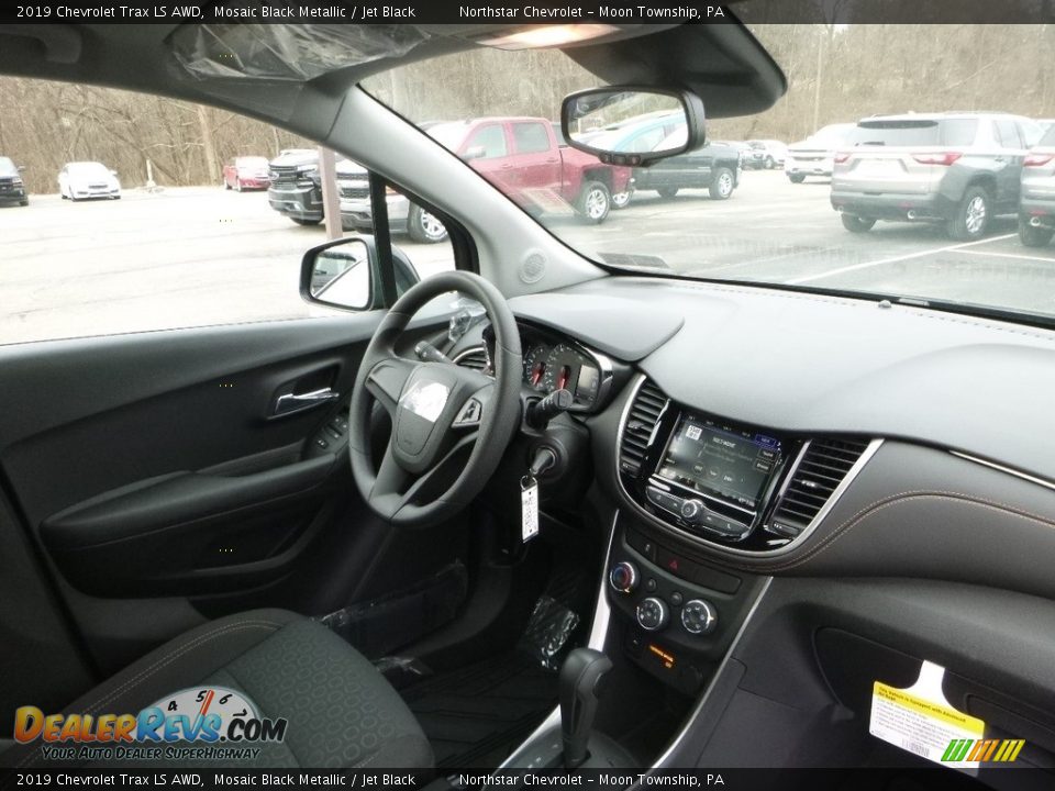 2019 Chevrolet Trax LS AWD Mosaic Black Metallic / Jet Black Photo #11