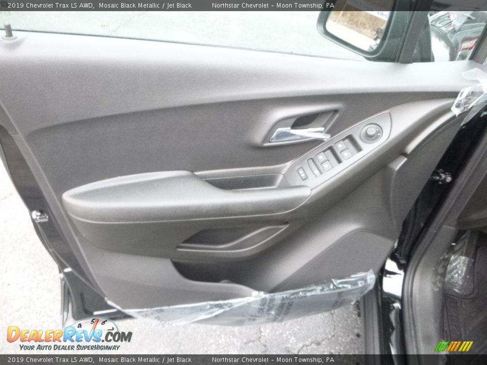 2019 Chevrolet Trax LS AWD Mosaic Black Metallic / Jet Black Photo #14