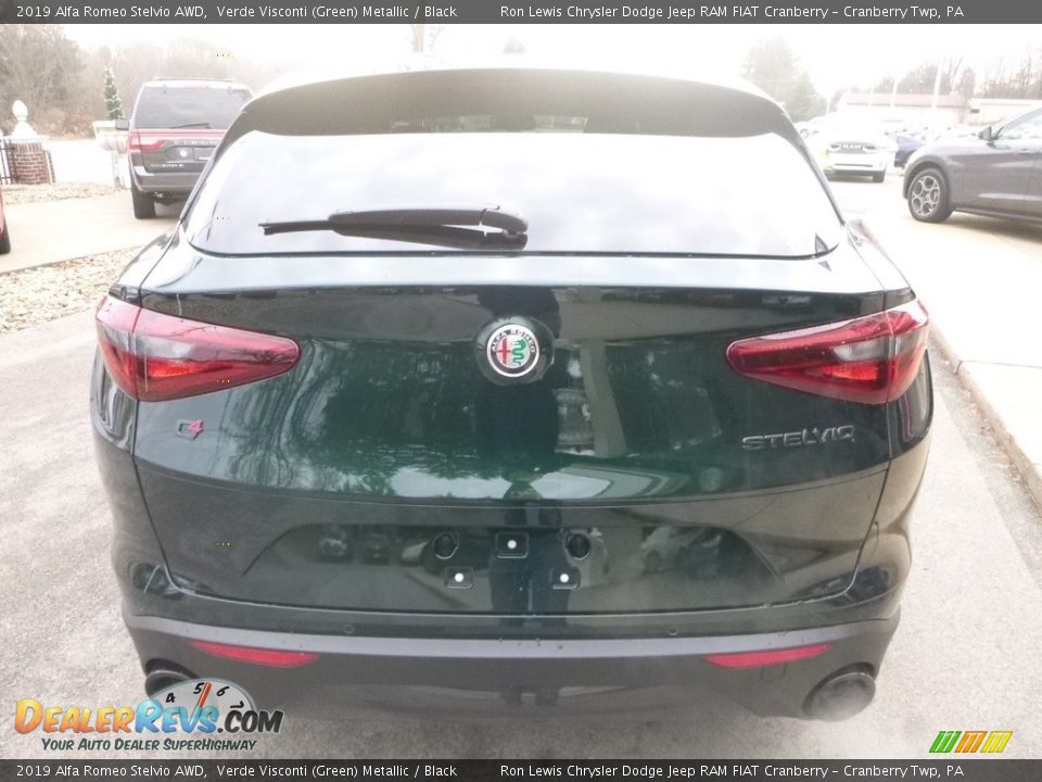 2019 Alfa Romeo Stelvio AWD Verde Visconti (Green) Metallic / Black Photo #7