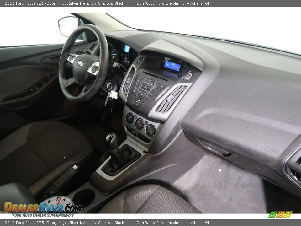 2012 Ford Focus SE 5-Door Ingot Silver Metallic / Charcoal Black Photo #14