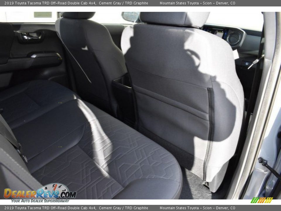 2019 Toyota Tacoma TRD Off-Road Double Cab 4x4 Cement Gray / TRD Graphite Photo #17