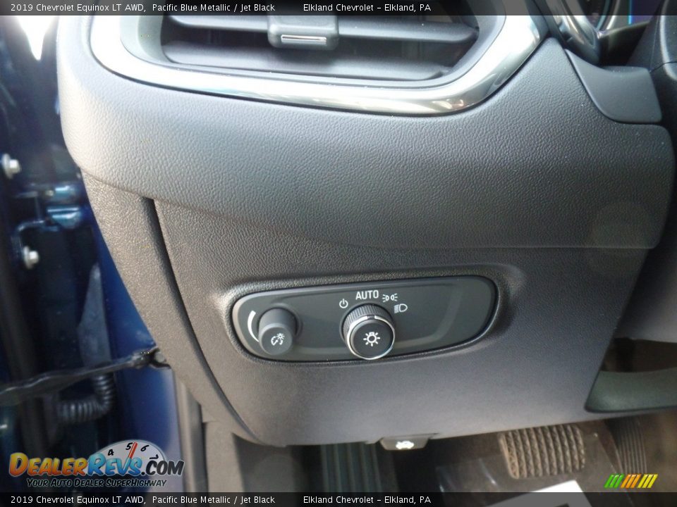 2019 Chevrolet Equinox LT AWD Pacific Blue Metallic / Jet Black Photo #23