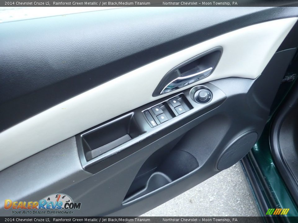 2014 Chevrolet Cruze LS Rainforest Green Metallic / Jet Black/Medium Titanium Photo #11