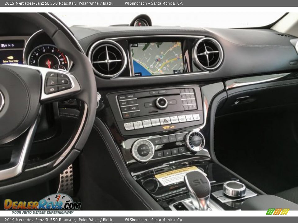 Dashboard of 2019 Mercedes-Benz SL 550 Roadster Photo #6