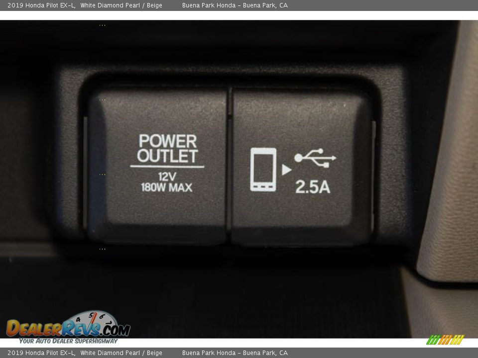 2019 Honda Pilot EX-L White Diamond Pearl / Beige Photo #24