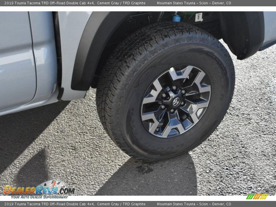 2019 Toyota Tacoma TRD Off-Road Double Cab 4x4 Cement Gray / TRD Graphite Photo #33