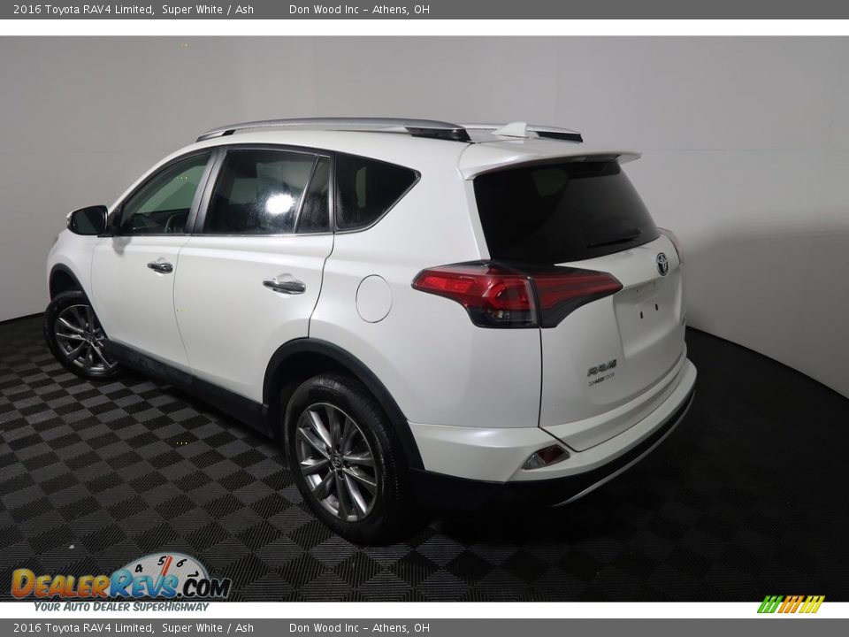 2016 Toyota RAV4 Limited Super White / Ash Photo #13