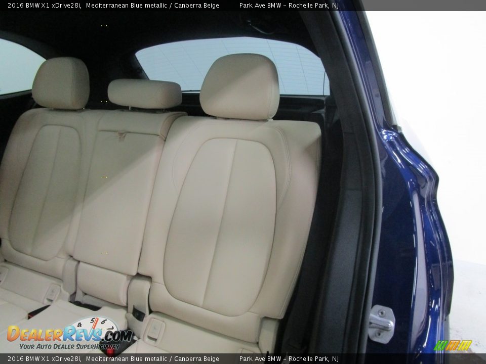 2016 BMW X1 xDrive28i Mediterranean Blue metallic / Canberra Beige Photo #11