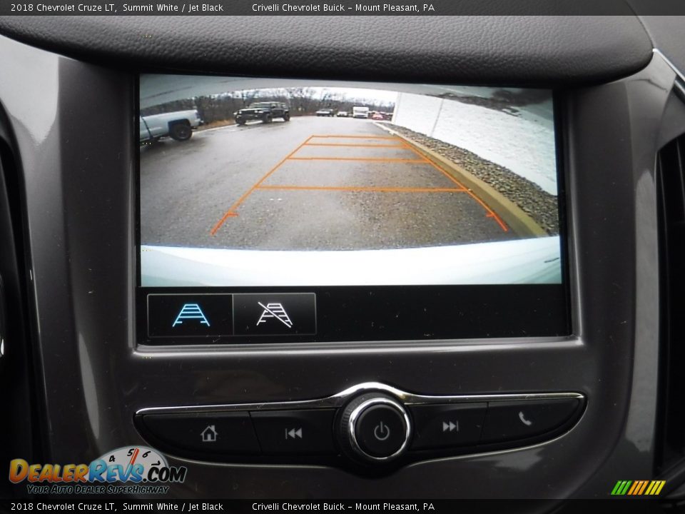 2018 Chevrolet Cruze LT Summit White / Jet Black Photo #16