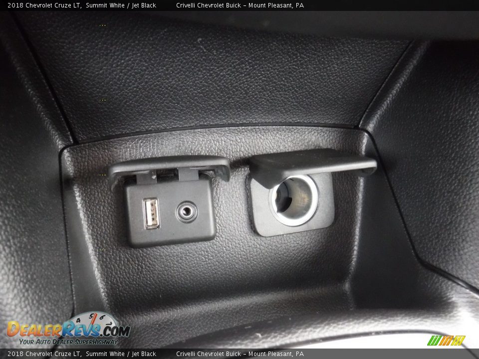2018 Chevrolet Cruze LT Summit White / Jet Black Photo #27