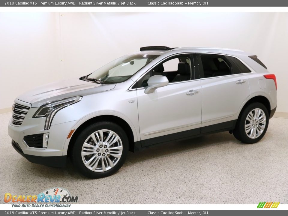 2018 Cadillac XT5 Premium Luxury AWD Radiant Silver Metallic / Jet Black Photo #3