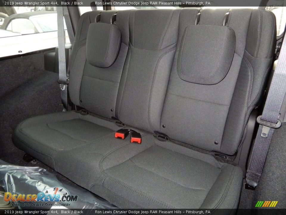 2019 Jeep Wrangler Sport 4x4 Black / Black Photo #12