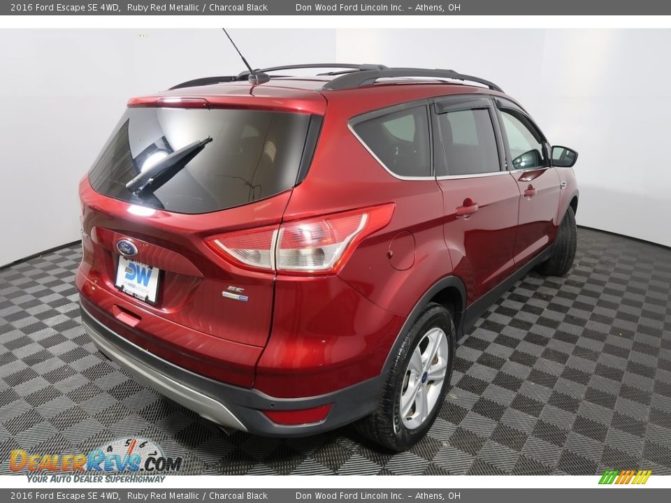 2016 Ford Escape SE 4WD Ruby Red Metallic / Charcoal Black Photo #12