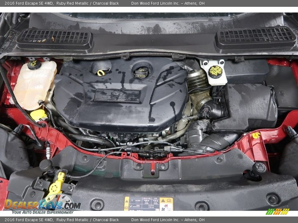 2016 Ford Escape SE 4WD Ruby Red Metallic / Charcoal Black Photo #35