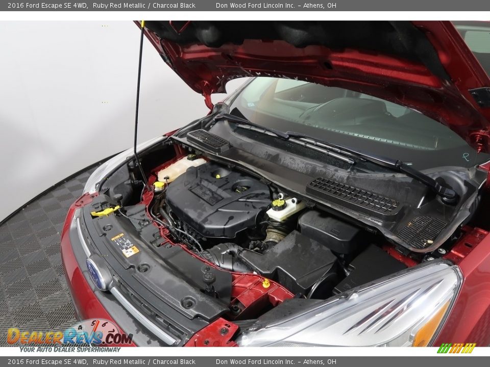 2016 Ford Escape SE 4WD Ruby Red Metallic / Charcoal Black Photo #36