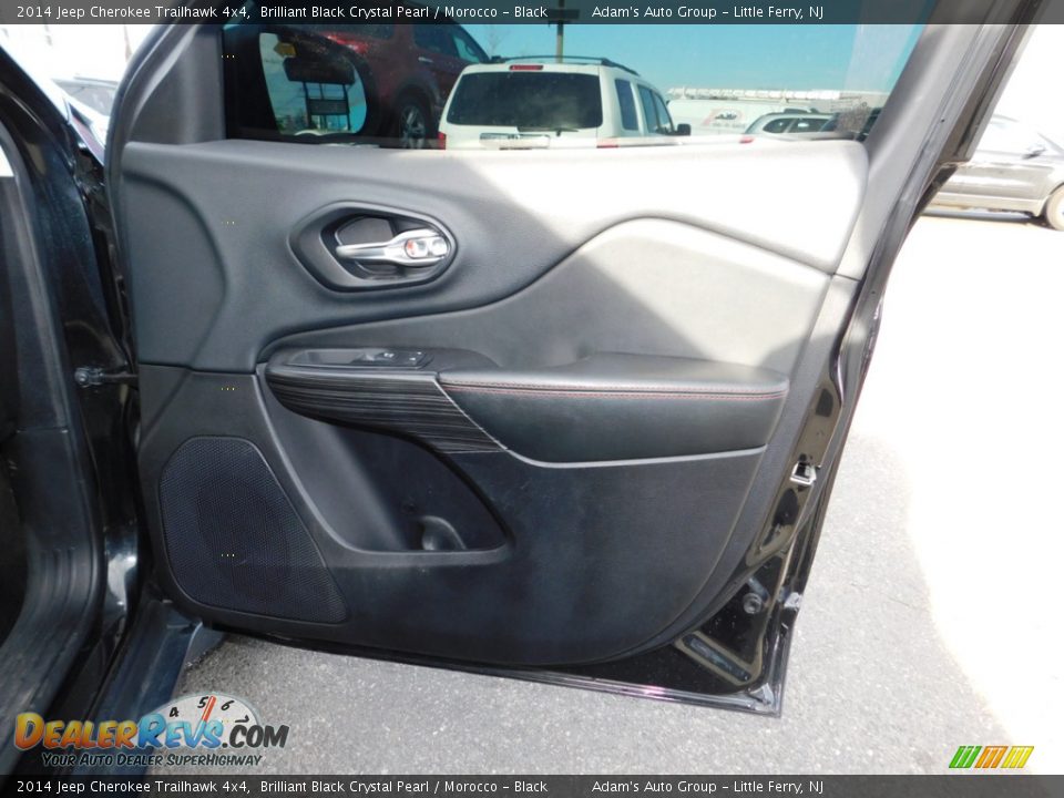 2014 Jeep Cherokee Trailhawk 4x4 Brilliant Black Crystal Pearl / Morocco - Black Photo #18
