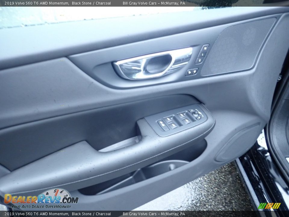 Door Panel of 2019 Volvo S60 T6 AWD Momentum Photo #10