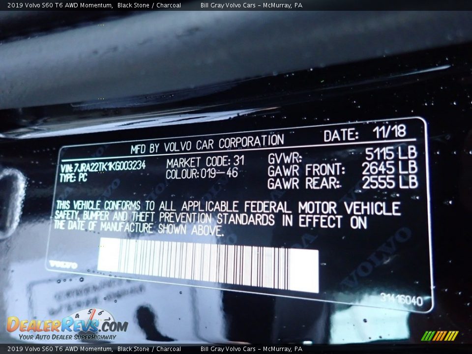 2019 Volvo S60 T6 AWD Momentum Black Stone / Charcoal Photo #11