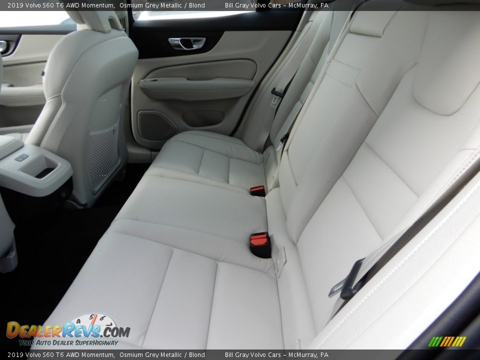 Rear Seat of 2019 Volvo S60 T6 AWD Momentum Photo #8