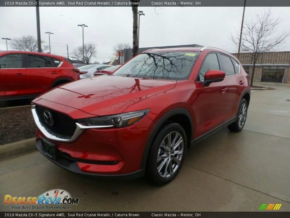 Front 3/4 View of 2019 Mazda CX-5 Signature AWD Photo #1
