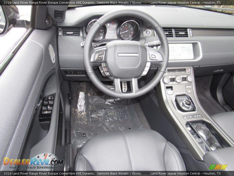 Dashboard of 2019 Land Rover Range Rover Evoque Convertible HSE Dynamic Photo #4