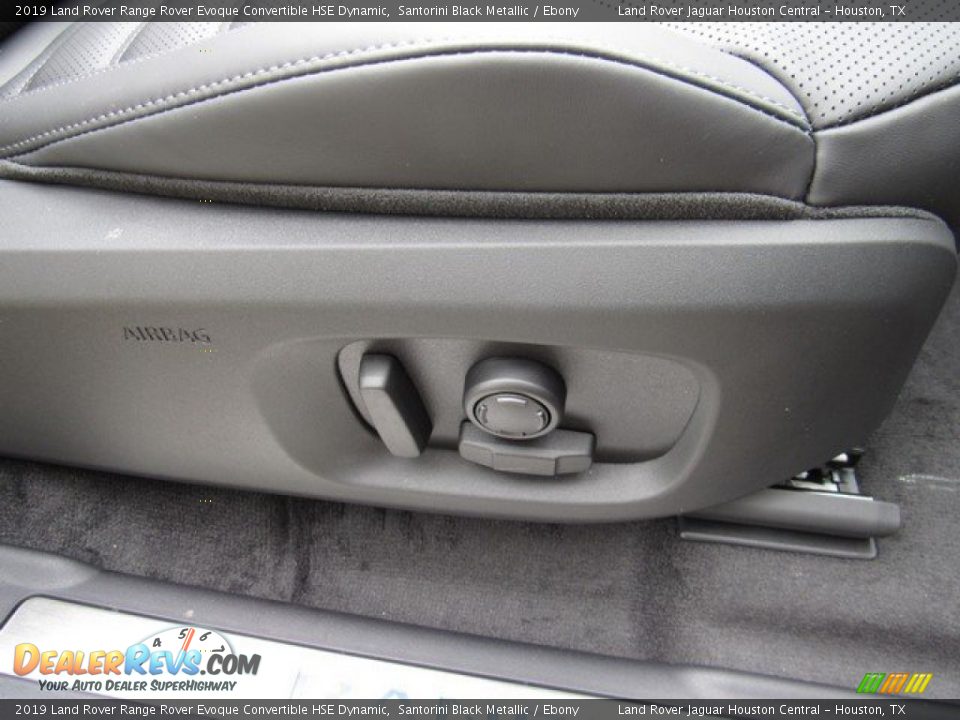 Controls of 2019 Land Rover Range Rover Evoque Convertible HSE Dynamic Photo #18