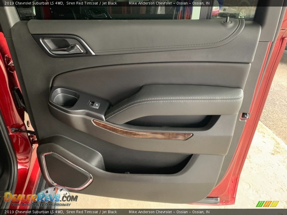 2019 Chevrolet Suburban LS 4WD Siren Red Tintcoat / Jet Black Photo #27