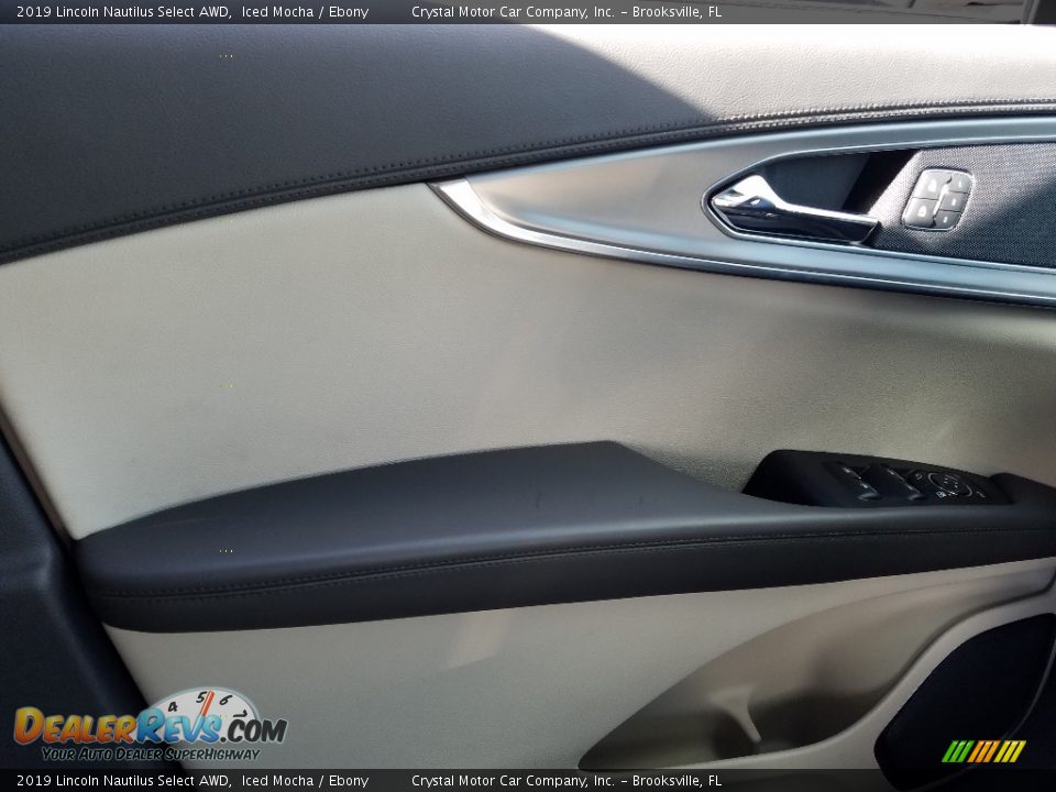 2019 Lincoln Nautilus Select AWD Iced Mocha / Ebony Photo #17